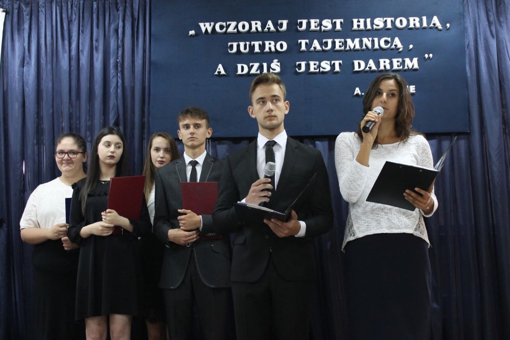 UROCZYSTA INAUGURACJA ROKU SZKOLNEGO 20172018